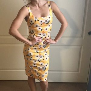Yellow daisy midi dress